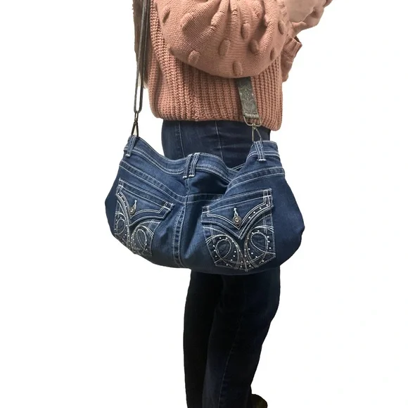 Stylish Boho & Blingy Removable Adjustable Strap “Made By Me”Crossbody Jean Bag! - Picture 16 of 16